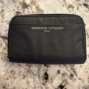 Adrienne Vittadini wallet